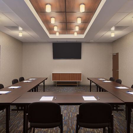 Holiday Inn Express & Suites - Portland Airport - Cascade Stn By Ihg Dış mekan fotoğraf