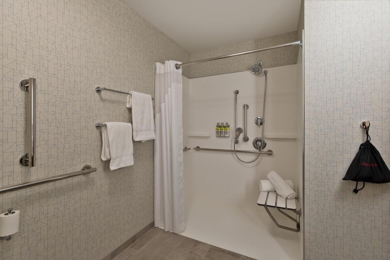 Holiday Inn Express & Suites - Portland Airport - Cascade Stn By Ihg Dış mekan fotoğraf